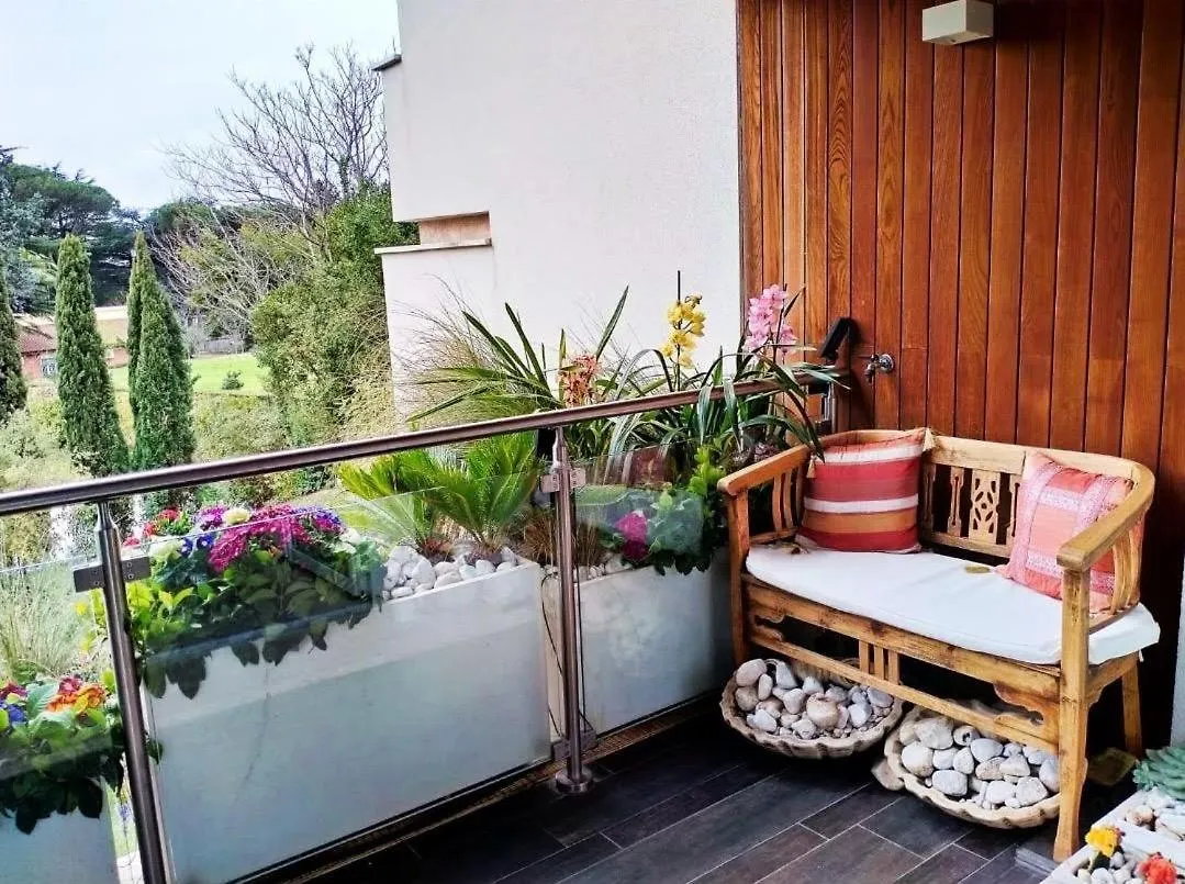 Exceptional Near Vatican Flat With Swimming Pool 로마 이탈리아