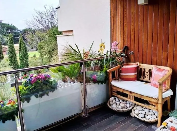 Exceptional Near Vatican Flat With Swimming Pool Rome Apartment